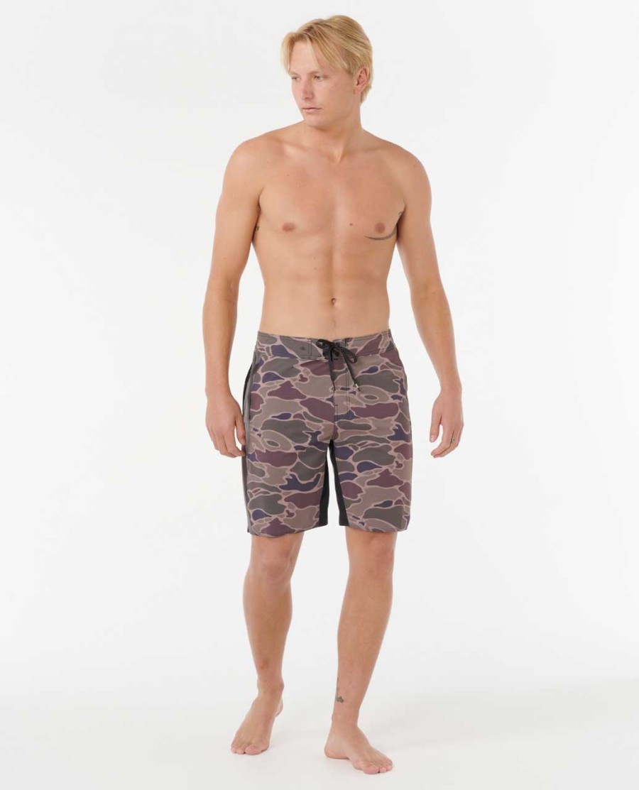 mirage 3-2-one eddie would go ultimate 19 quot boardshorts