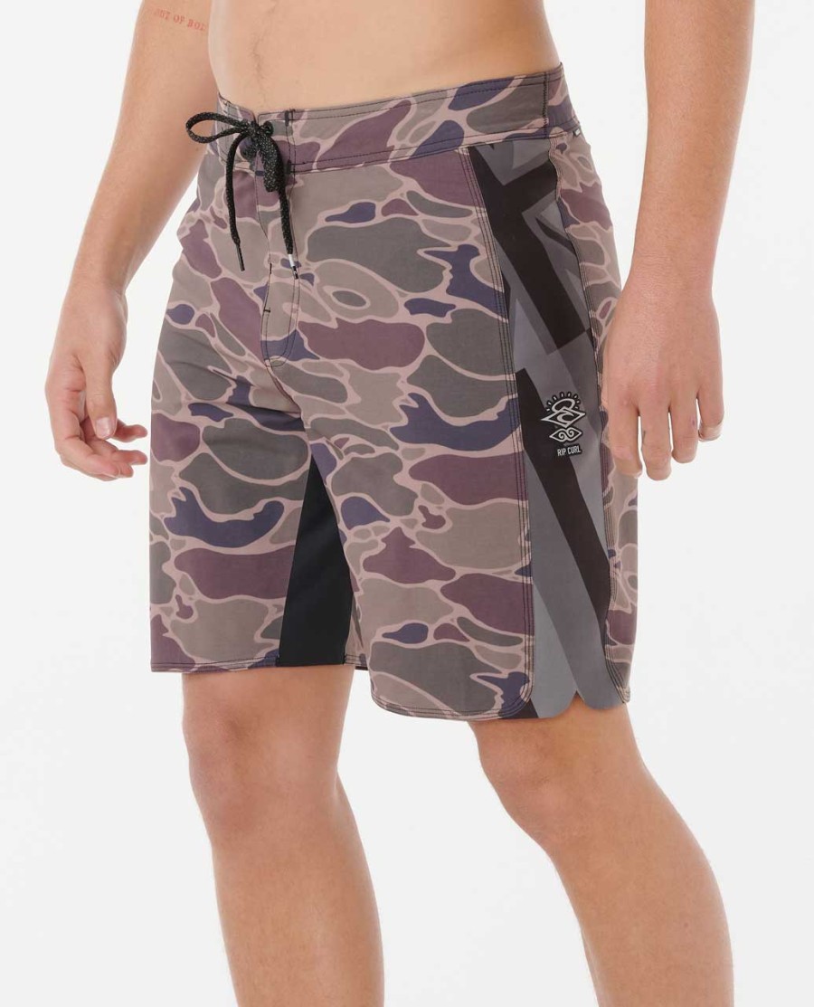 mirage 3-2-one eddie would go ultimate 19 quot boardshorts
