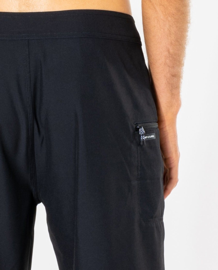 mirage core 20 quot boardshort