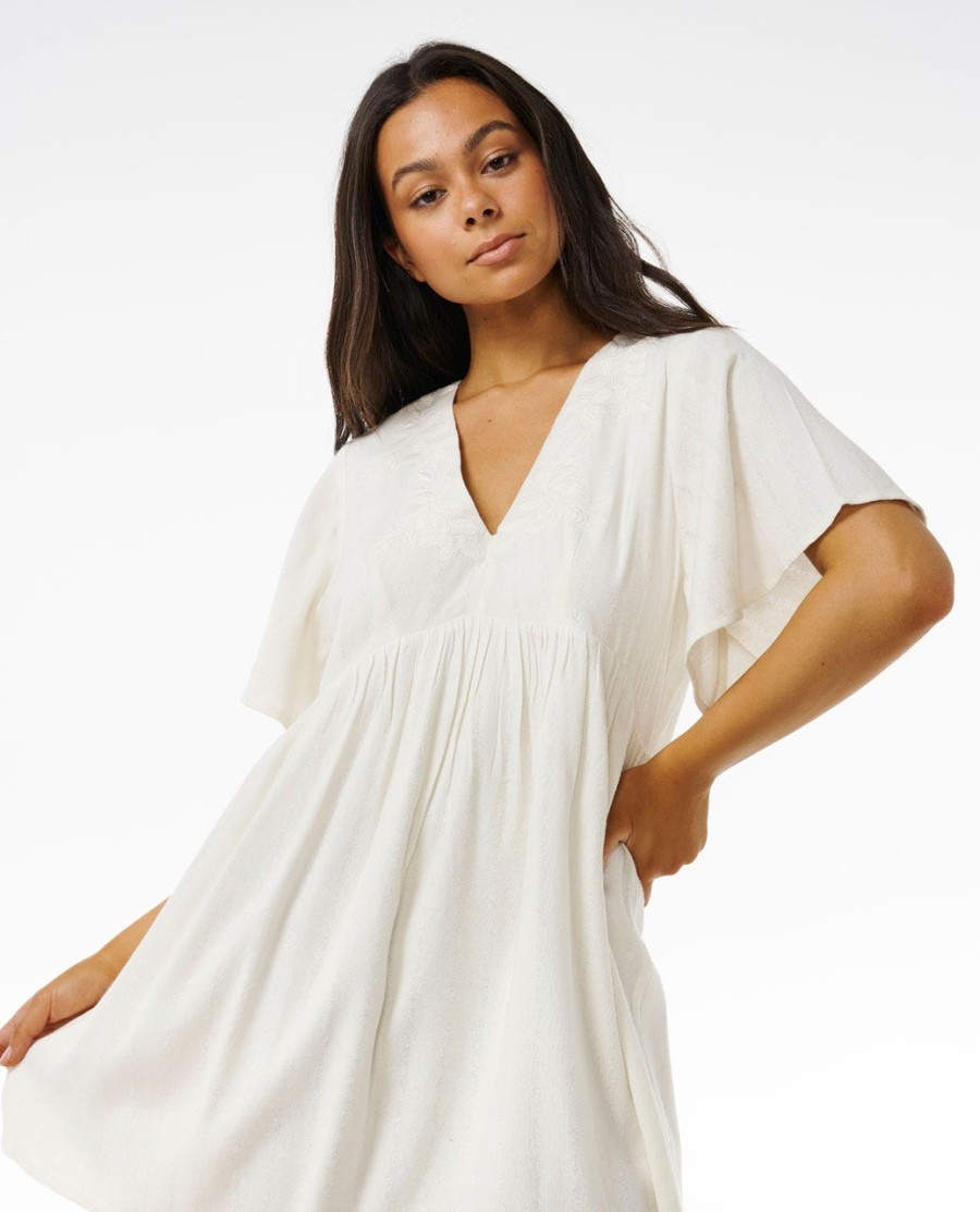 vestido bordado tiki