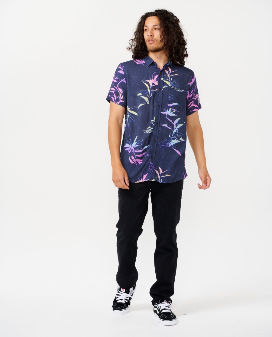 camisa manga curta fun times